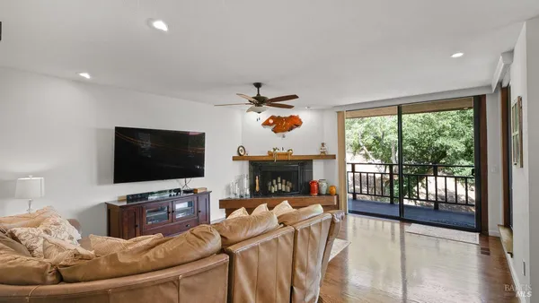 $1,599,000 | 170 Wild Horse Valley Drive, Novato, CA 94947