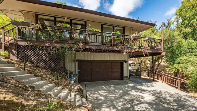 $1,675,000 | 170 Wild Horse Valley Drive, Novato, CA 94947