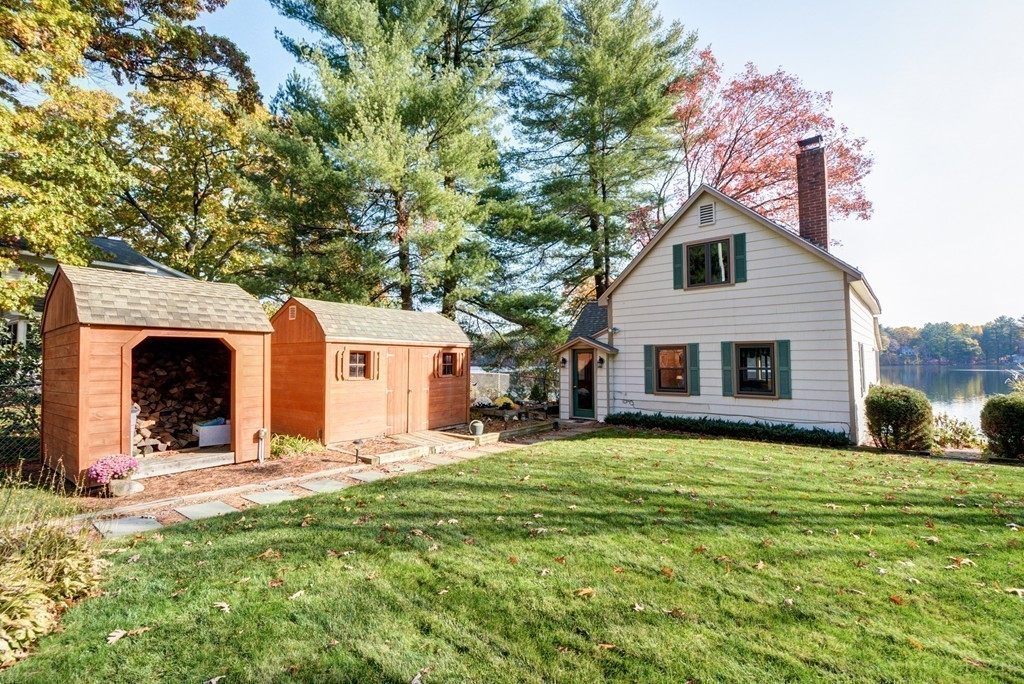 136 Barton Road Stow, MA 01775 - Photo 2 of 8