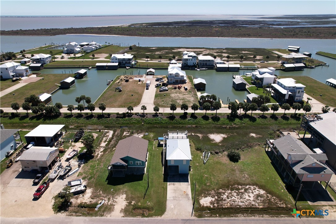 403 Maple Street Port O'Connor, TX 77982 - Photo 4 of 48