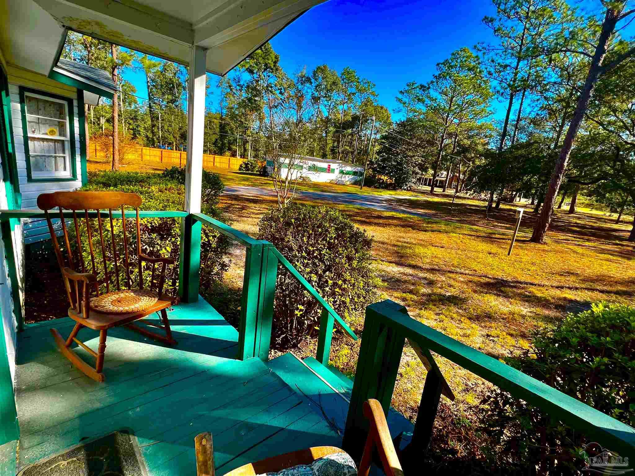 6453 Kembro Road Milton, FL 32570 - Photo 3 of 50