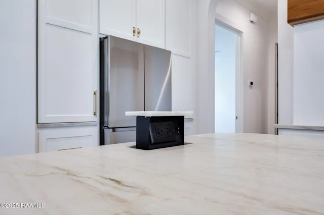 $930,000 | 601 Gunter Grass Court, Lafayette, LA 70508