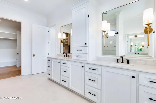 $930,000 | 601 Gunter Grass Court, Lafayette, LA 70508