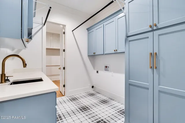 $930,000 | 601 Gunter Grass Court, Lafayette, LA 70508