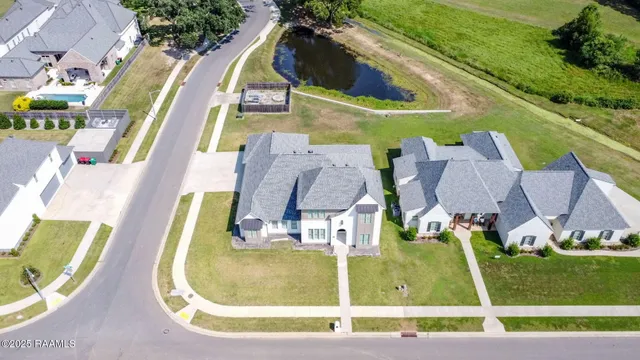 $930,000 | 601 Gunter Grass Court, Lafayette, LA 70508