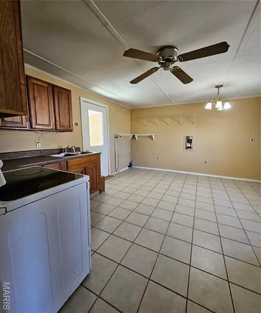 $59,900 | 304 Shelby Street North, Shelbina, MO 63468