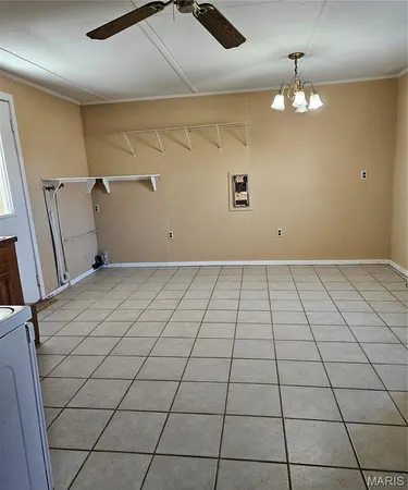 $54,900 | 304 Shelby Street North, Shelbina, MO 63468