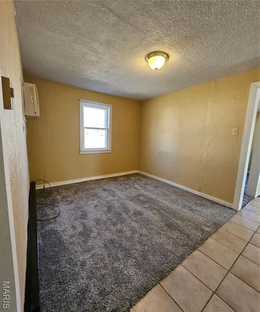 $59,900 | 304 Shelby Street North, Shelbina, MO 63468