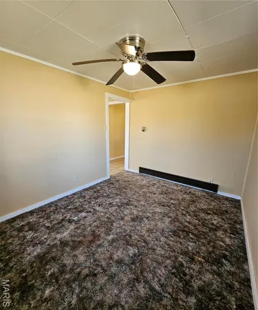 $59,900 | 304 Shelby Street North, Shelbina, MO 63468