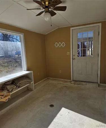 $54,900 | 304 Shelby Street North, Shelbina, MO 63468