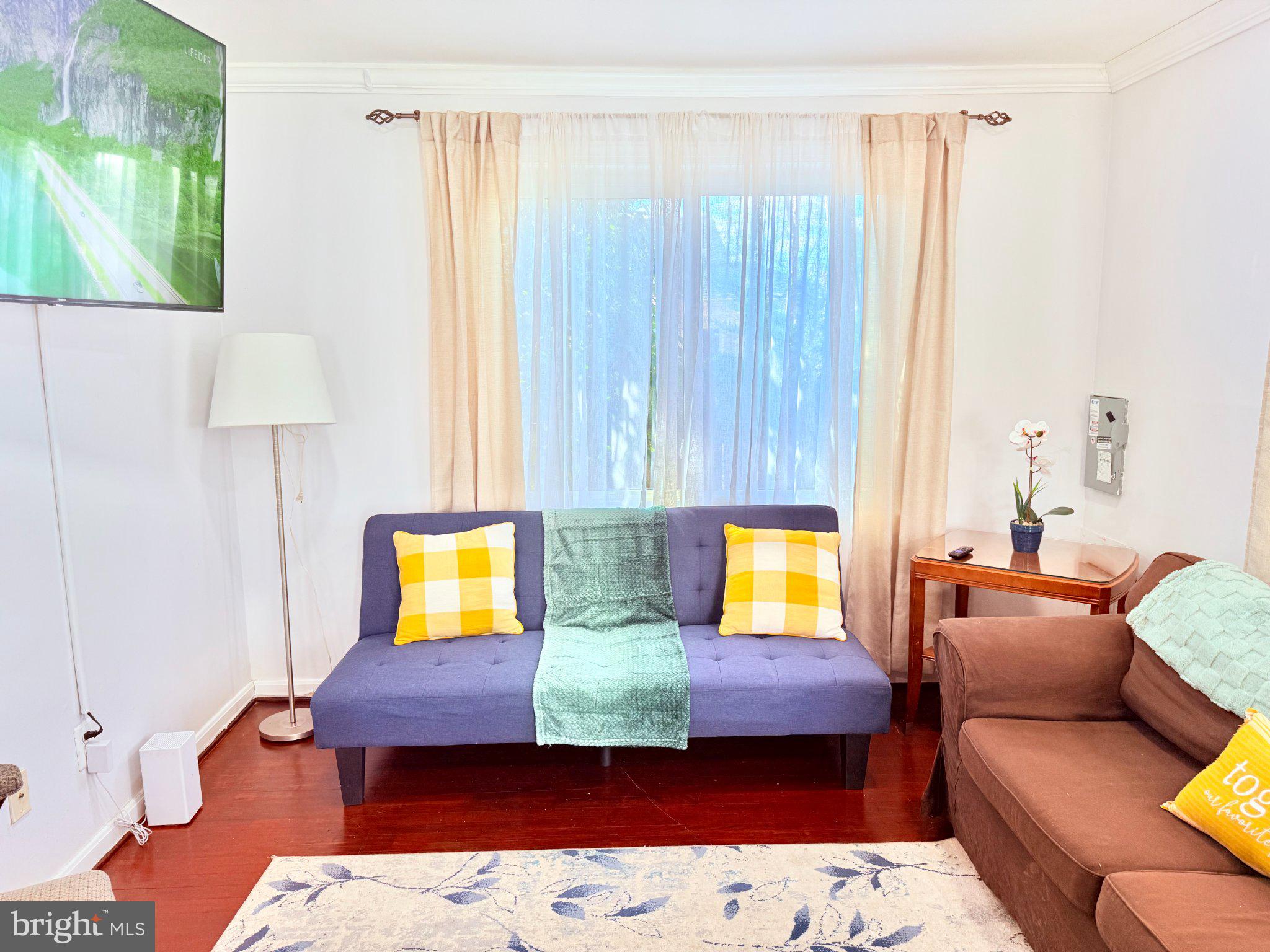 3320 Camden Street Silver Spring, MD 20902 - Photo 15 of 40 Cozy living space with natural light.