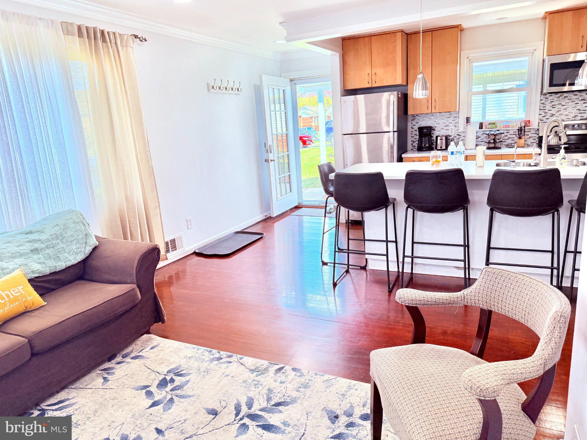 3320 Camden Street Silver Spring, MD 20902 - Photo 17 of 40 Bright and inviting open space.