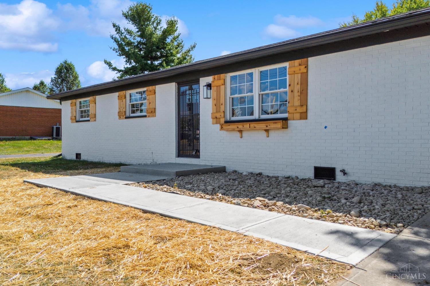 6941 Hamilton Mason Road West Chester, OH 45069 - Photo 6 of 34 Gallery Image 6