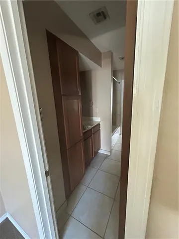 $1,100 | 10704 Roger Drive, Unit D, New Orleans, LA 70127