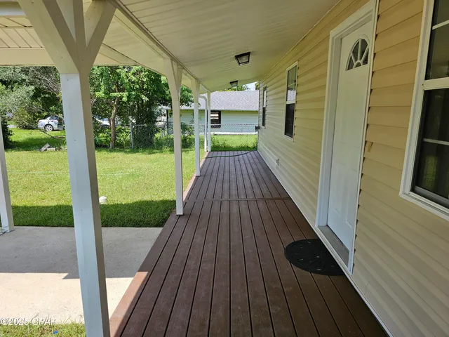 $1,800 | 609 Virginia Avenue, Lynn Haven, FL 32444