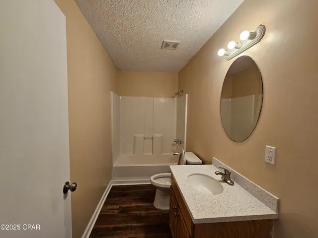 $1,800 | 609 Virginia Avenue, Lynn Haven, FL 32444