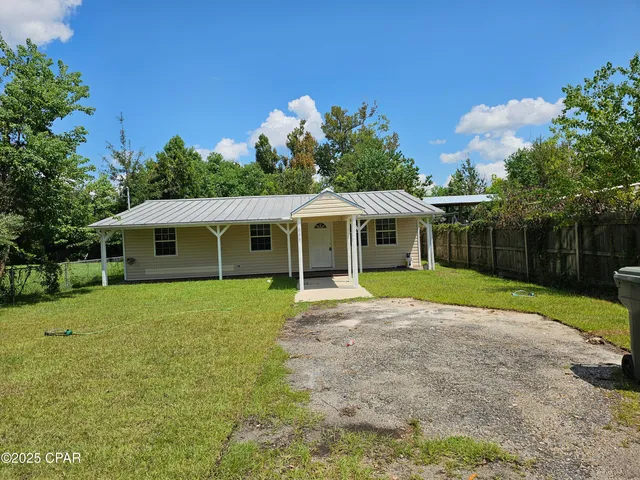 $1,800 | 609 Virginia Avenue, Lynn Haven, FL 32444