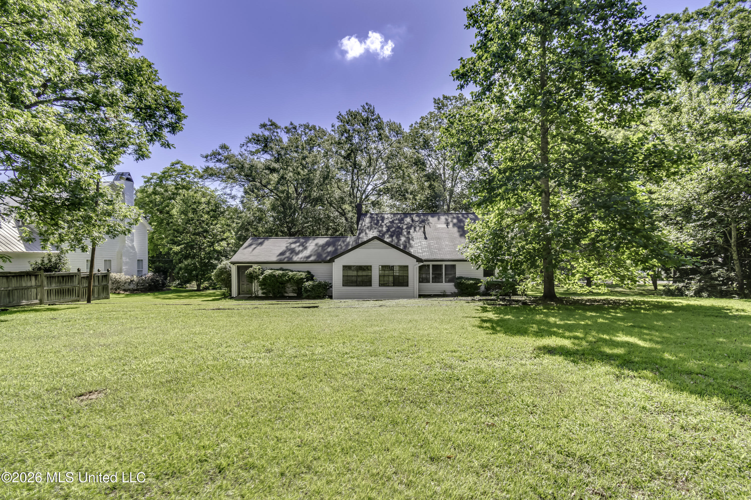 121 North Central Avenue Ridgeland, MS 39157 - Photo 12 of 60 121 N Central Ave--12