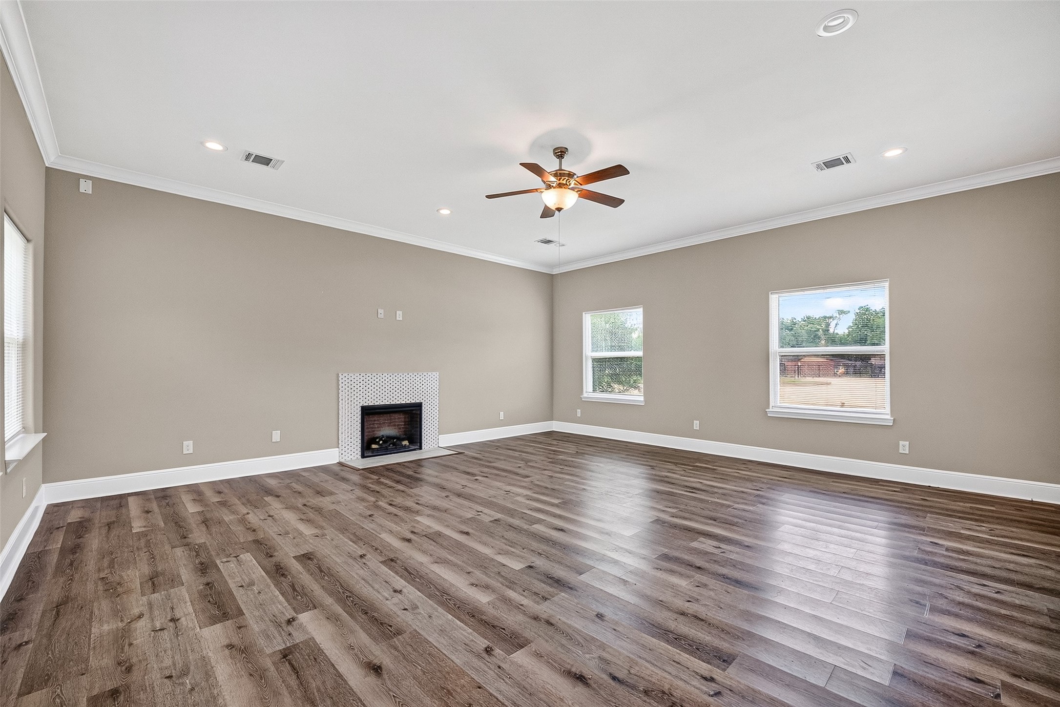 6022 Fite Road Pearland, TX 77584 - Photo 12 of 48