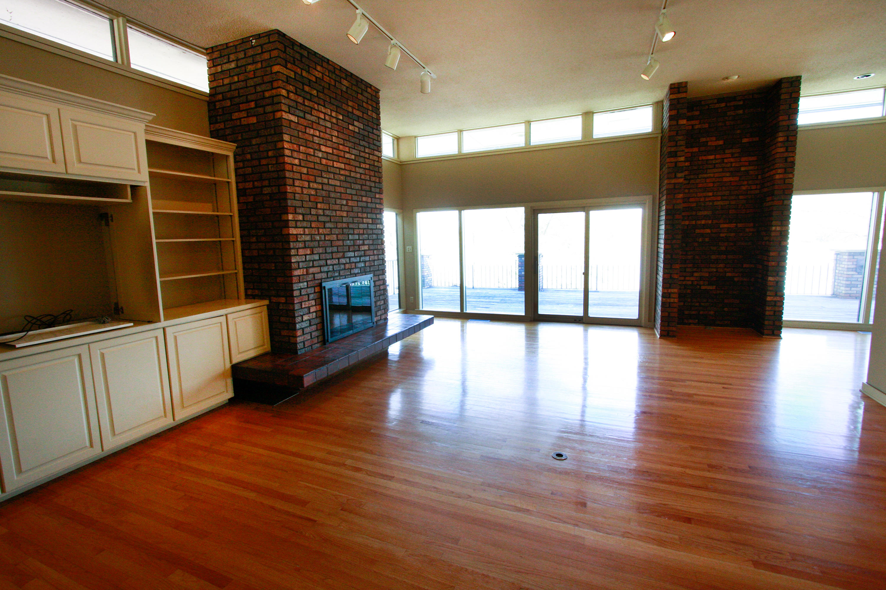 4308 Conger Road Louisville, TN 37777 - Photo 14 of 39 Family Room