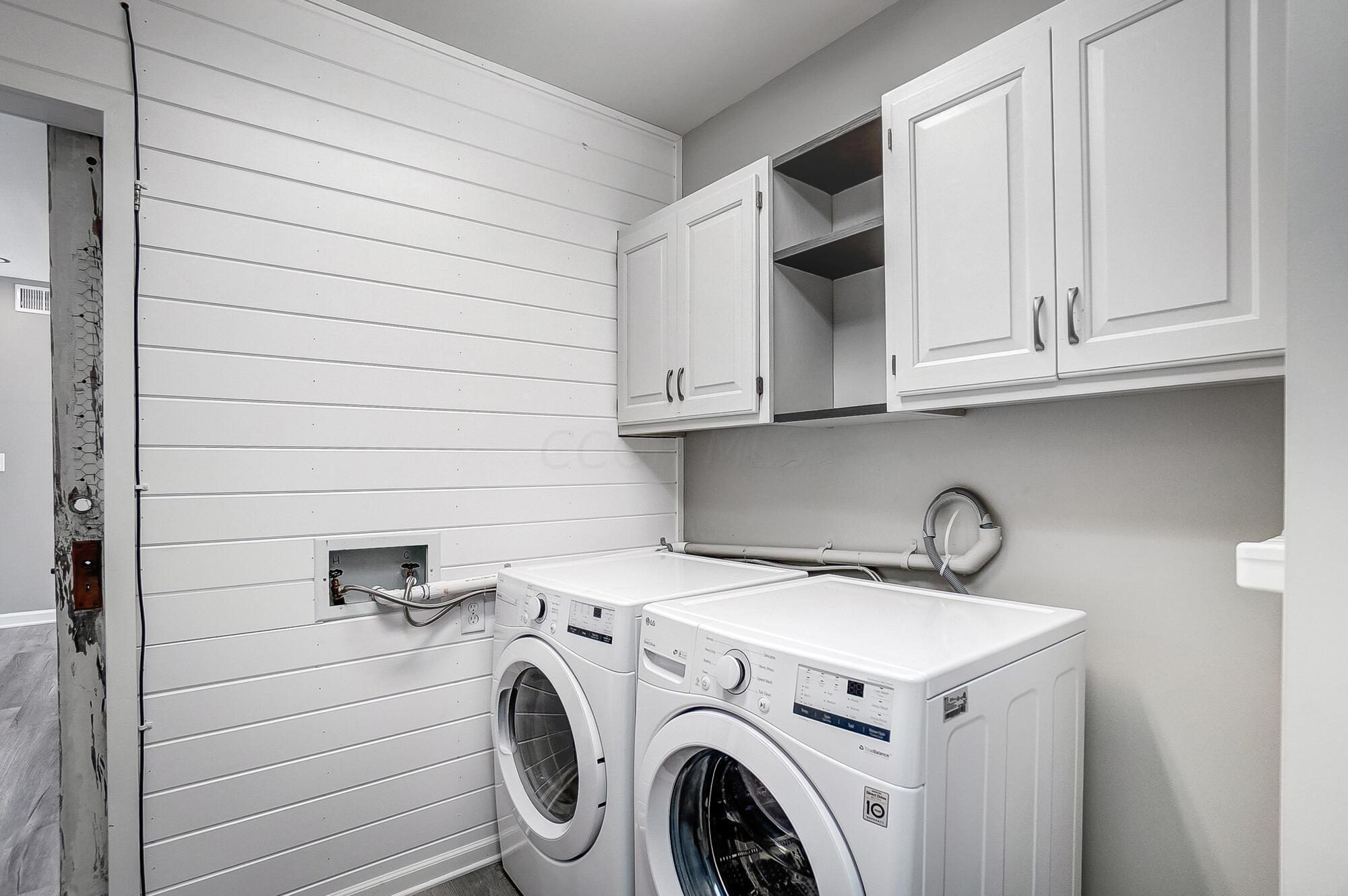 3535 Amity Road Hilliard, OH 43026 - Photo 40 of 93 1st flr laundry