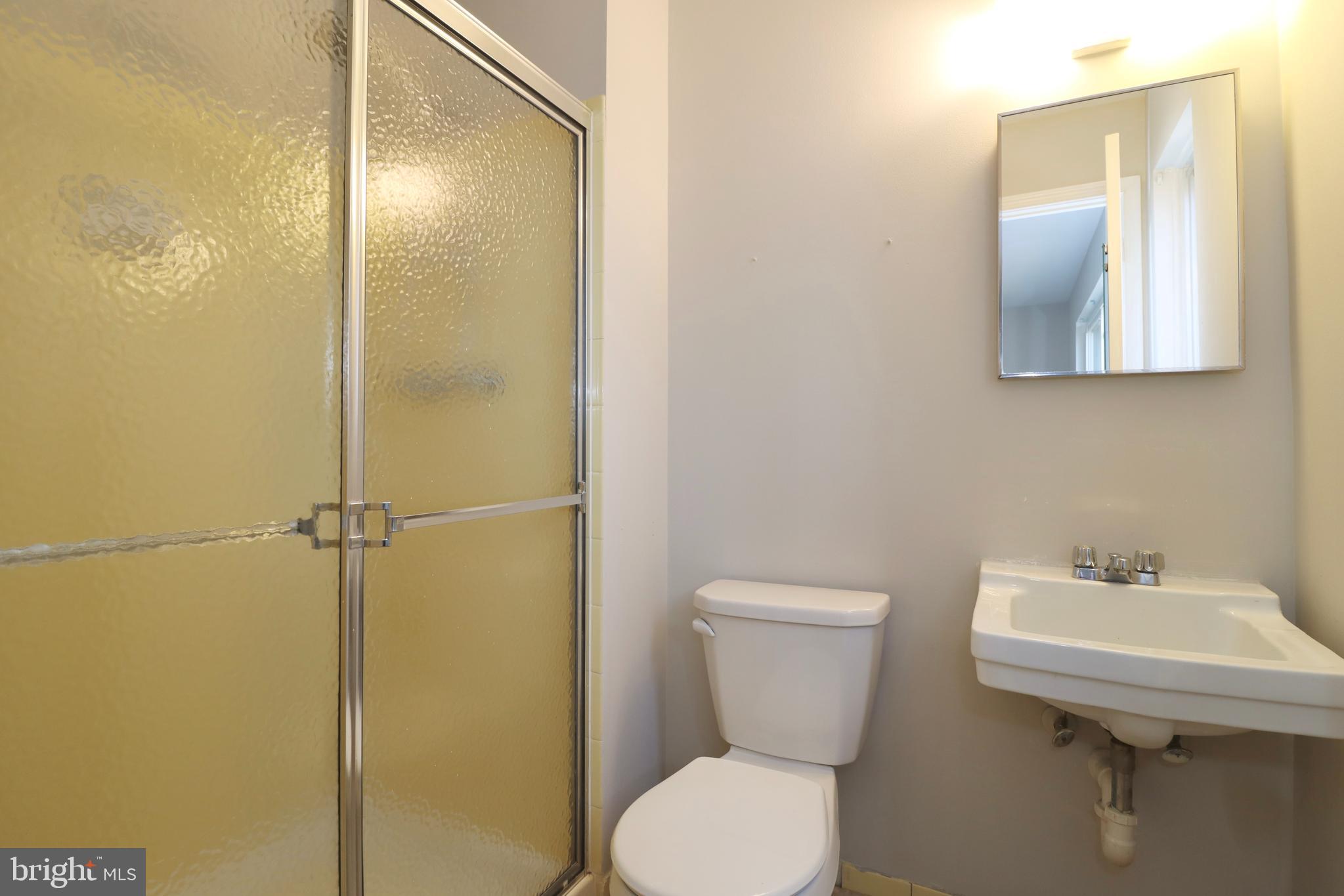 6502 Old Sandy Spring Road Laurel, MD 20707 - Photo 20 of 35