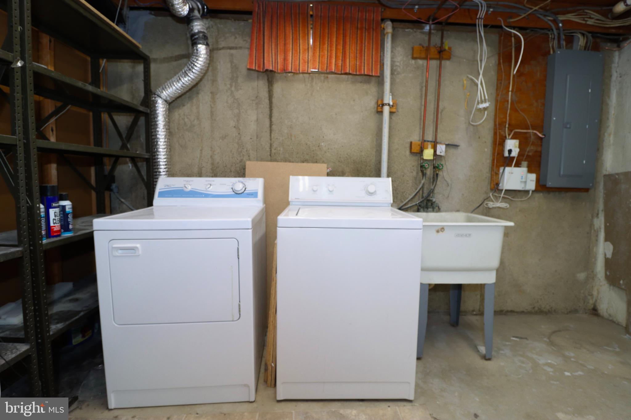 6502 Old Sandy Spring Road Laurel, MD 20707 - Photo 28 of 35