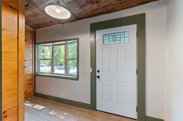 $159,900 | 7422 Seaman Street, Sodus, NY 14555