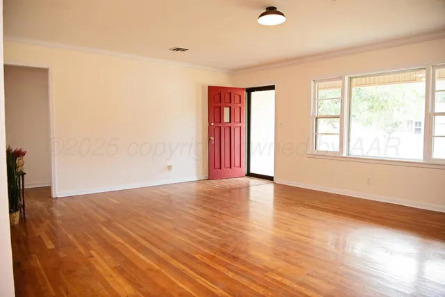 $219,000 | 106 Beach Street, Hereford, TX 79045