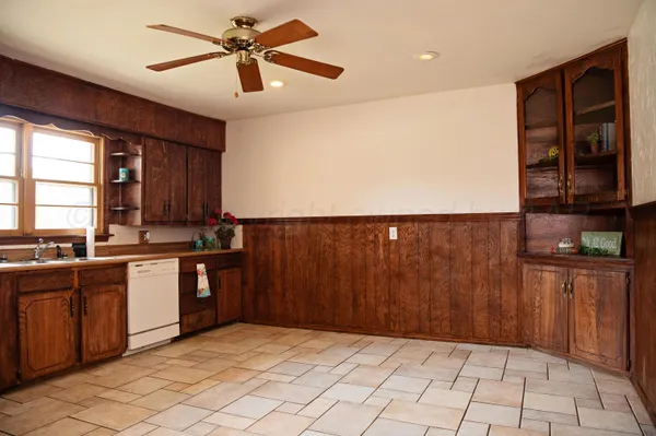 $215,000 | 106 Beach Street, Hereford, TX 79045