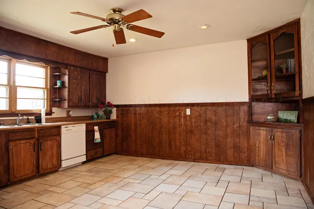 $219,000 | 106 Beach Street, Hereford, TX 79045