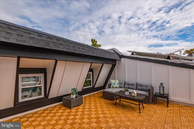 $1,520,000 | 16 Adams Street Northwest, Washington, DC 20001