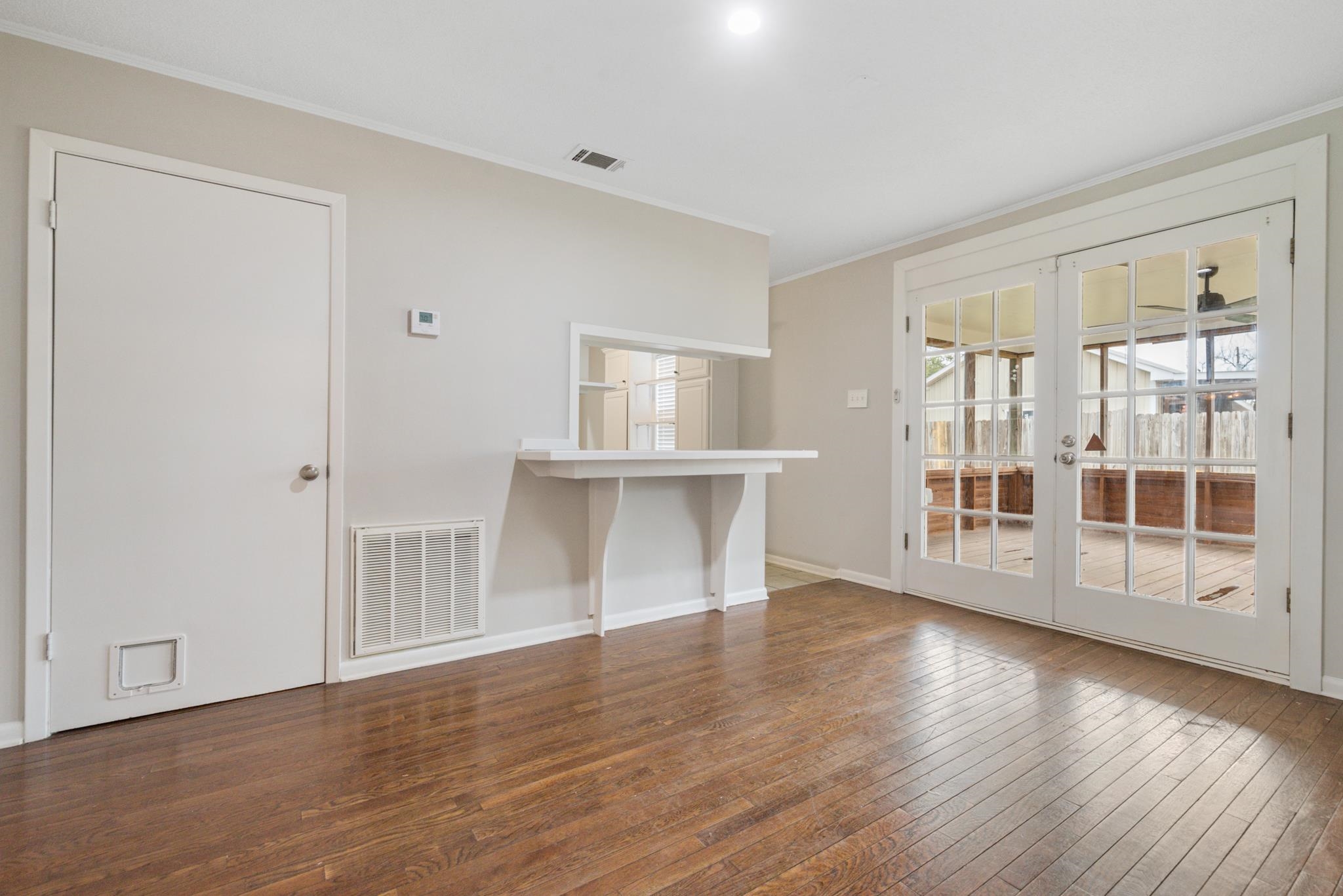 315 East Clinton Street Jackson, AL 36545 - Photo 9 of 30