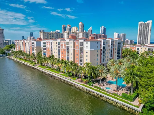 $2,800 | 17125 North Bay Road, Unit 3312, Sunny Isles Beach, FL 33160