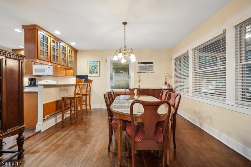 210 Hillside Road Elizabeth, NJ 07208 - Photo 14 of 24