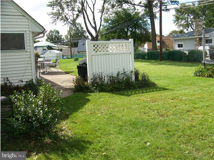 59 Cinnamon Road Levittown, PA 19057 - Photo 22 of 24 Gallery Image 22