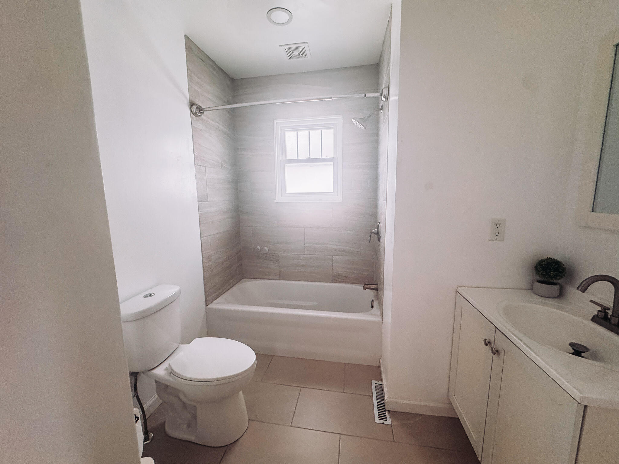 116 North Weston Street Rensselaer, IN 47978 - Photo 14 of 28 2048x1536