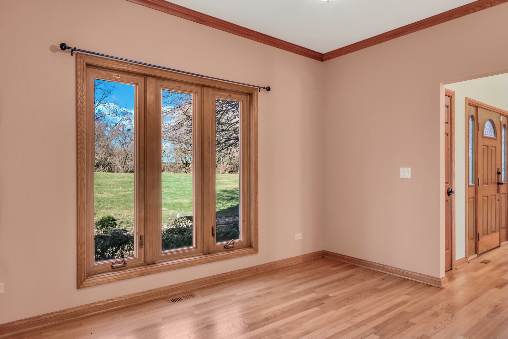 6881 September Boulevard Long Grove, IL 60047 - Photo 22 of 64 a view of an empty room with a window