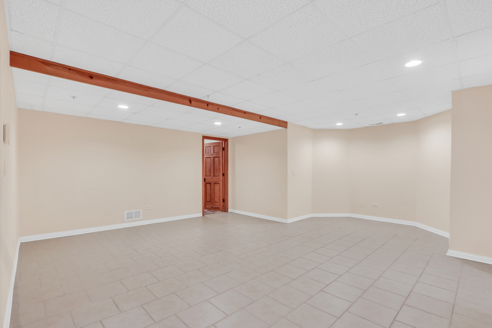 6881 September Boulevard Long Grove, IL 60047 - Photo 42 of 64 a view of an empty room