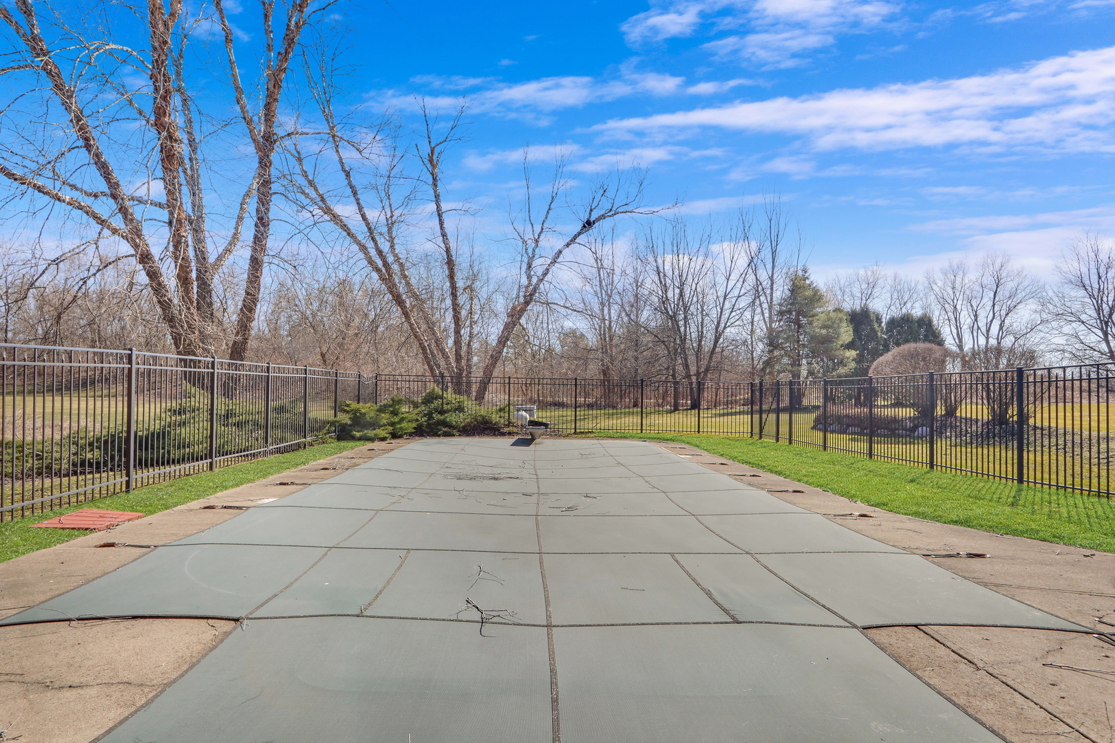 6881 September Boulevard Long Grove, IL 60047 - Photo 52 of 64 a view of a backyard
