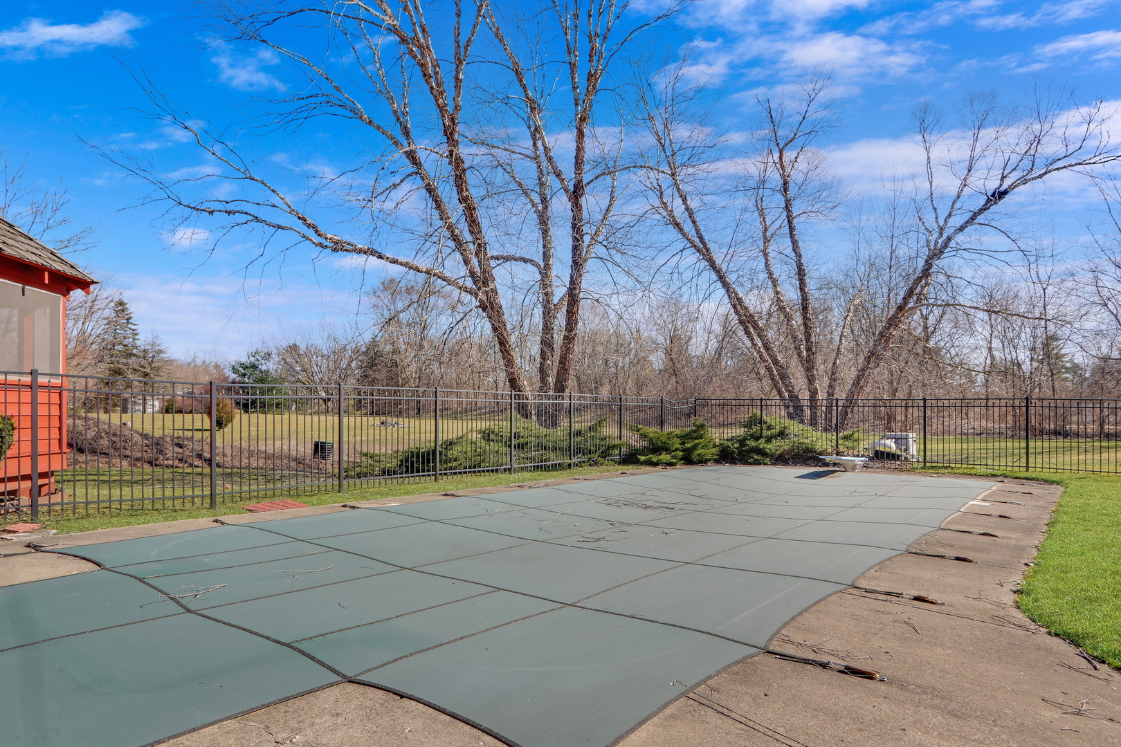 6881 September Boulevard Long Grove, IL 60047 - Photo 53 of 64 a view of a garden with large trees