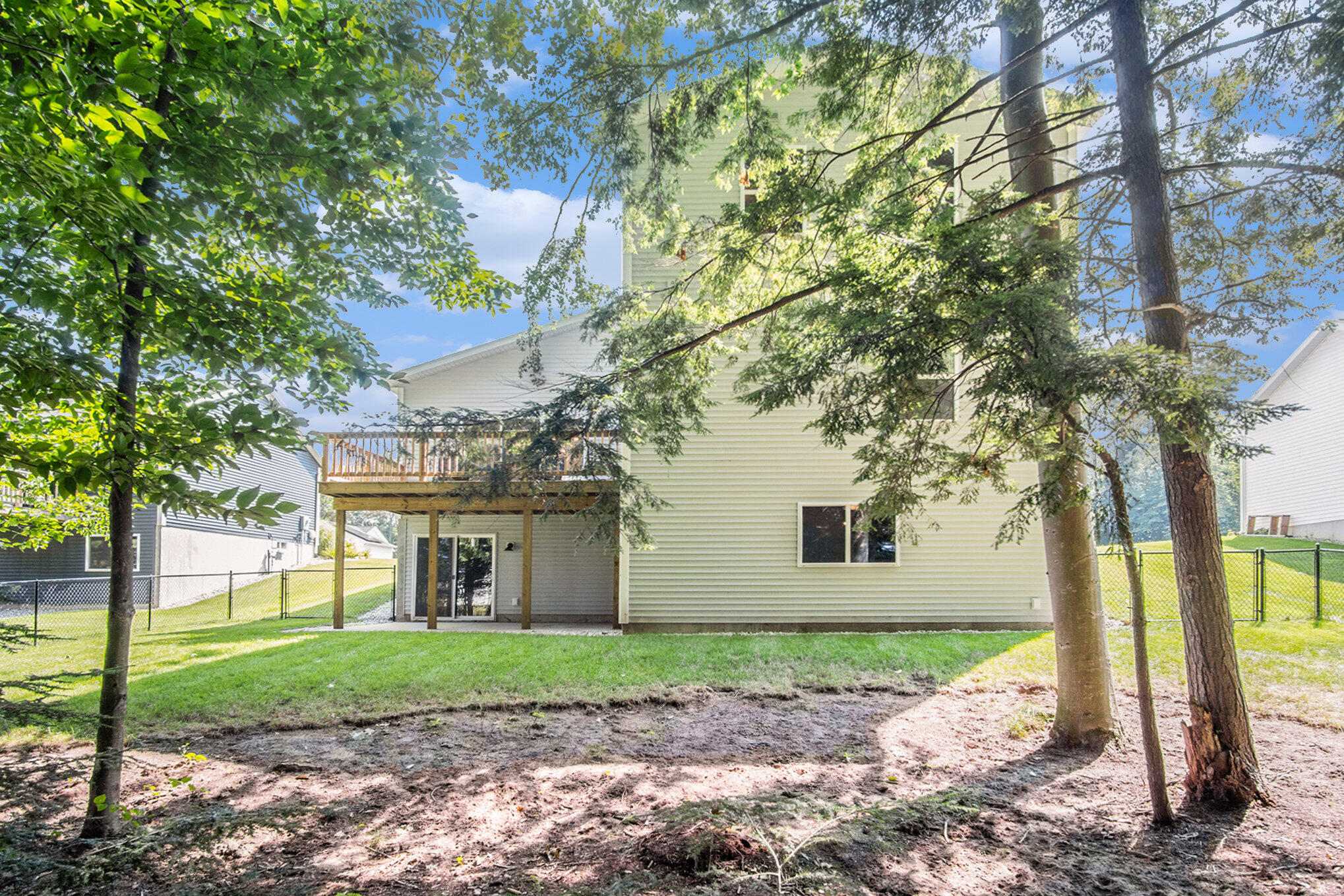 6067 Turtle Ridge Muskegon, MI 49444 - Photo 7 of 38 034_dsc02257