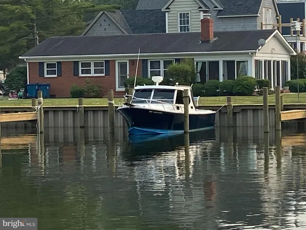 a house with swimming pool