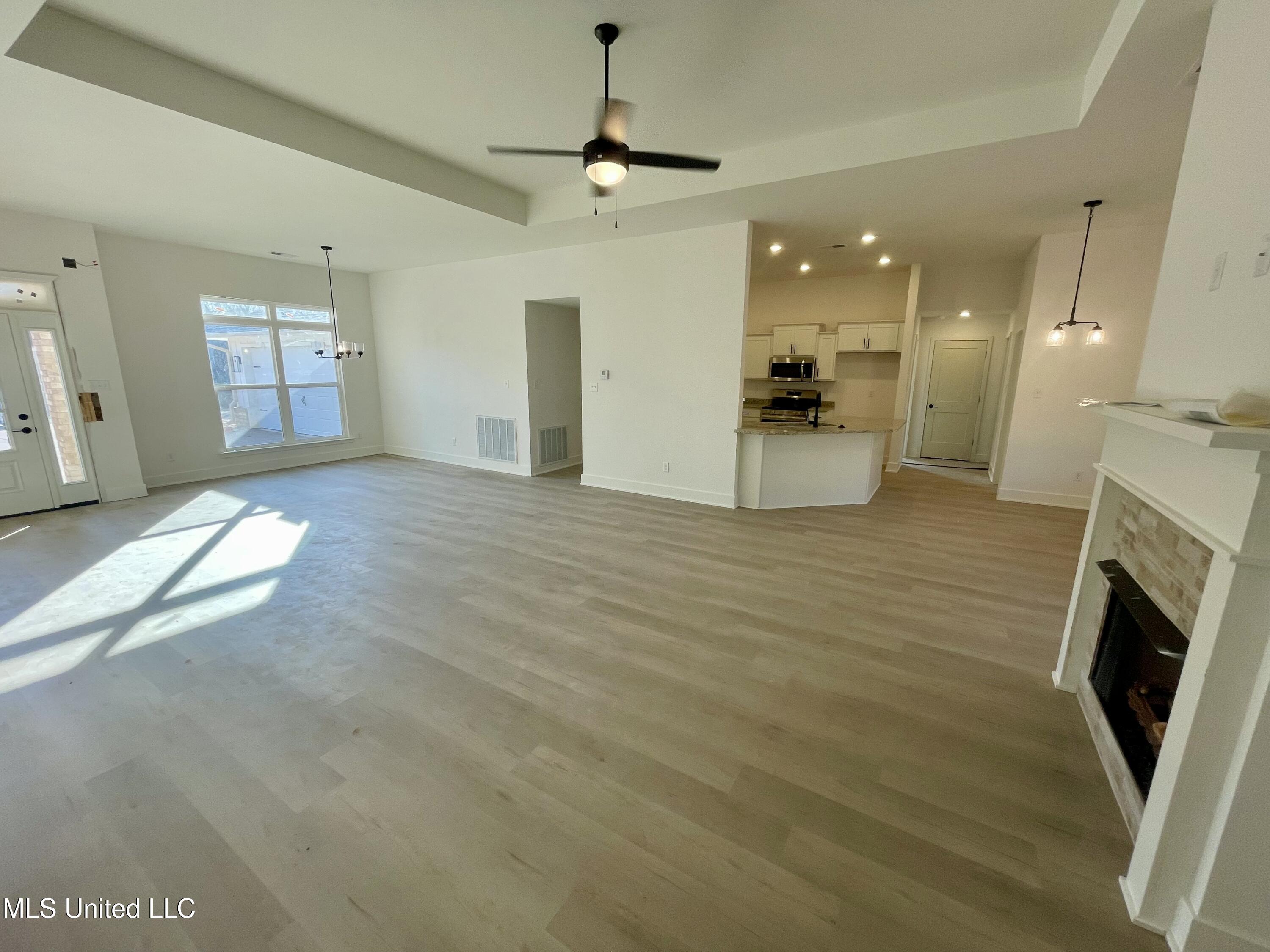 50 Farley Road Byhalia, MS 38611 - Photo 3 of 11 IMG_E9999