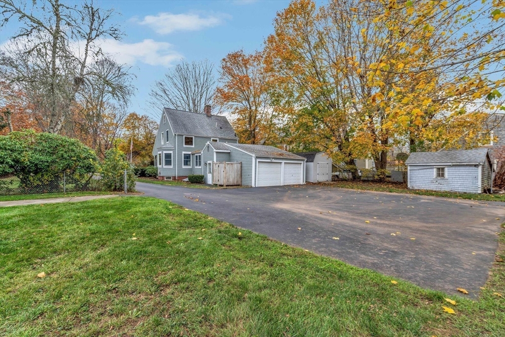 38 Old Bridge Road Bourne, MA 02532 - Photo 12 of 42
