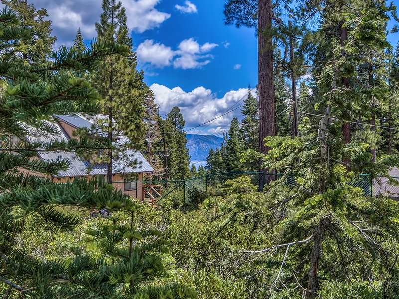 650 North Ridge Road Carnelian Bay, CA 96140 - Photo 5 of 10 Gallery Image 5