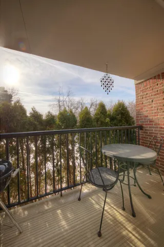 $279,900 | 5788 Hampshire Lane, Ypsilanti, MI 48197