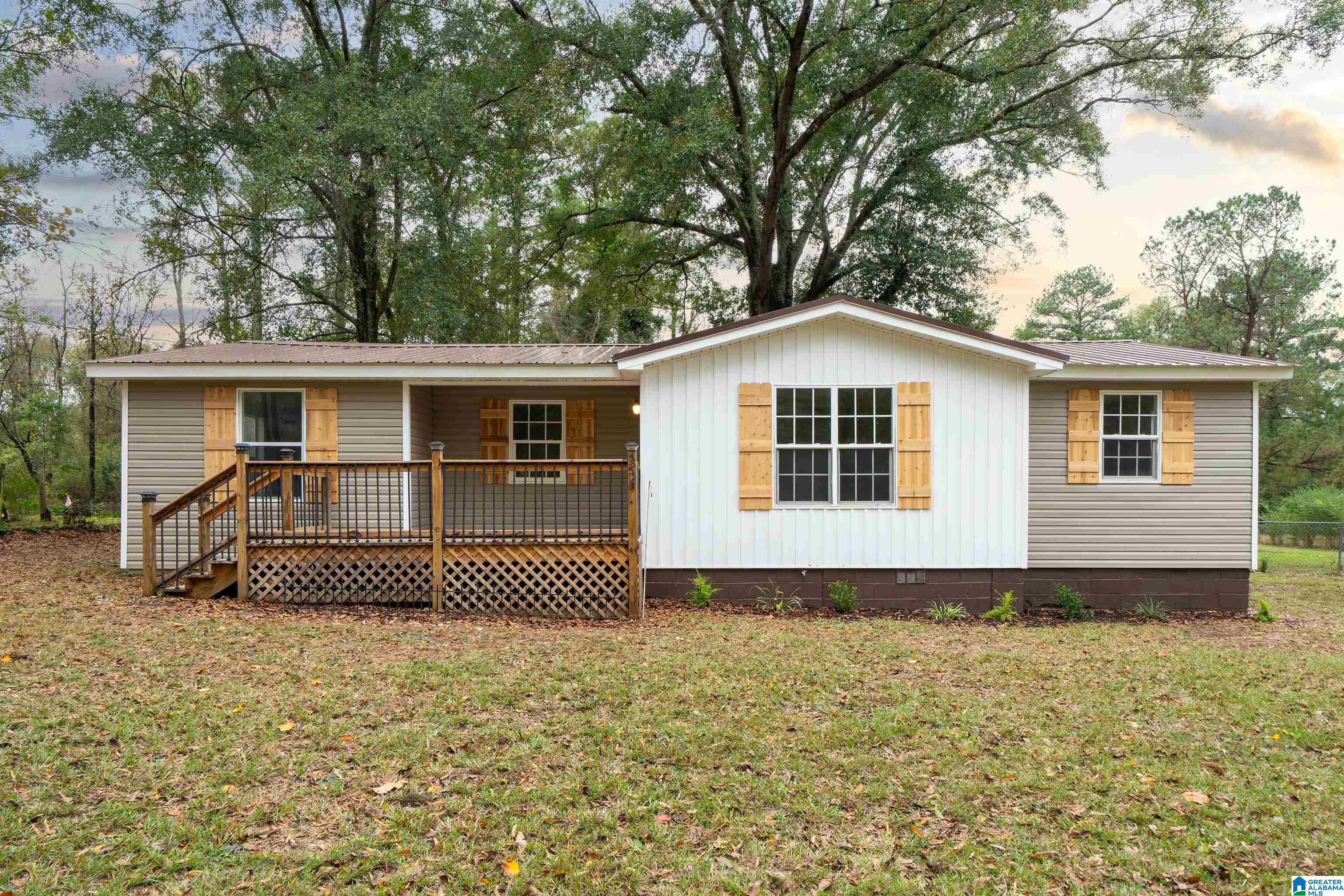 3223 Mud Creek Road Adger, AL 35006 - Photo 2 of 26