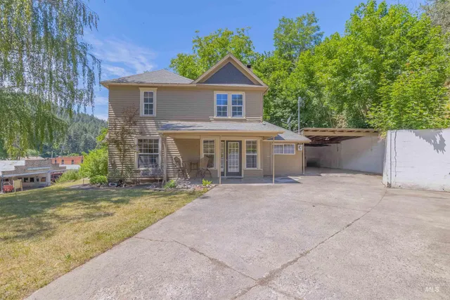 $294,000 | 812 Main Street, Kendrick, ID 83537