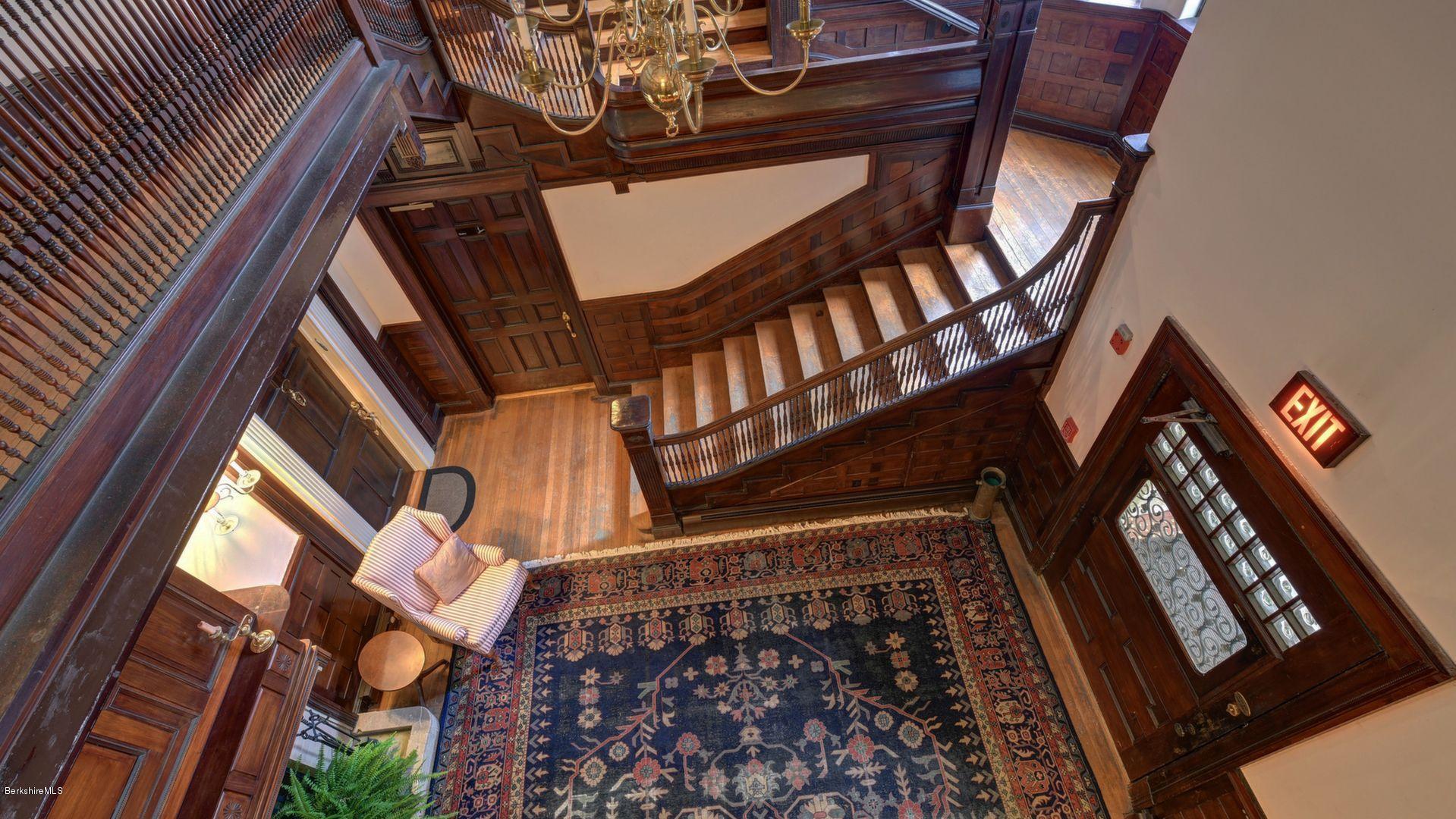 11 Prospect Hill Road, Unit C Stockbridge, MA 01262 - Photo 25 of 29 7-Foyer amp; Stairway